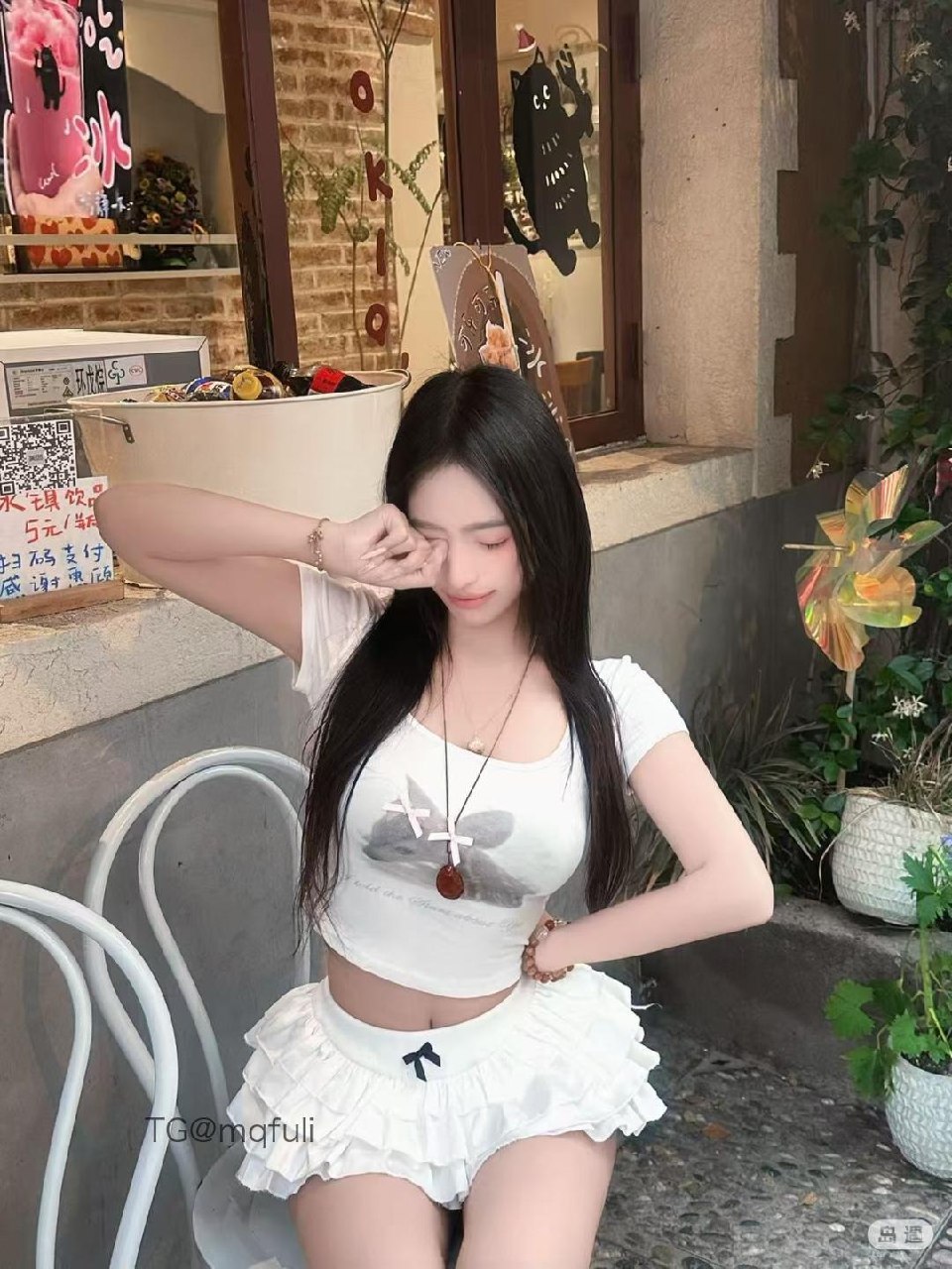  抖音无关关子岛遇日常：无关是她的态度，关子是她的名字，这个女孩把淡然和个性揉在了一起